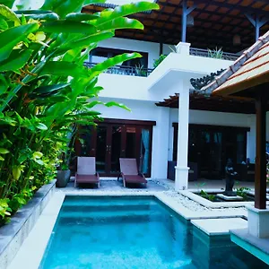 Kora Villa Seminyak (Bali)